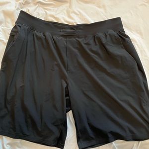 Lululemon T.H.E. Linerless Shorts 9” Size XXL